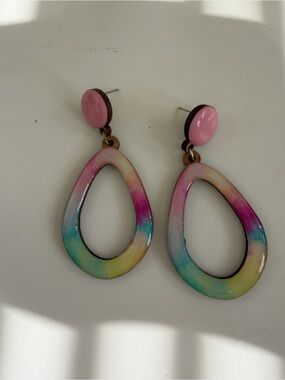 Pink Multicolor Gradient Teardrop Dangle Earrings
